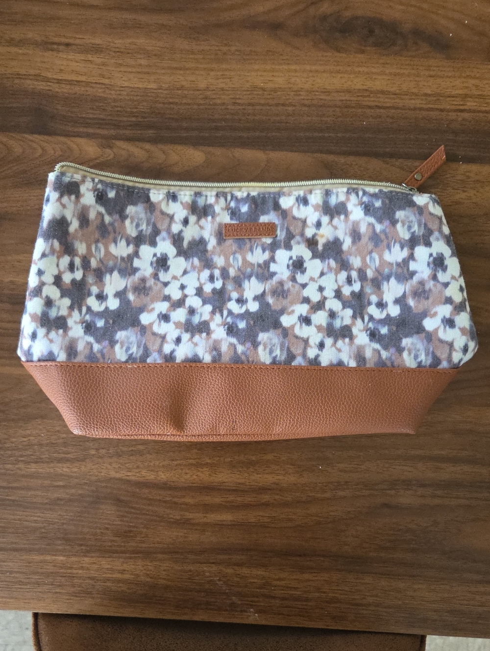 Lucky Brand Floral Cosmetic Pouch in White, Brown and Tan